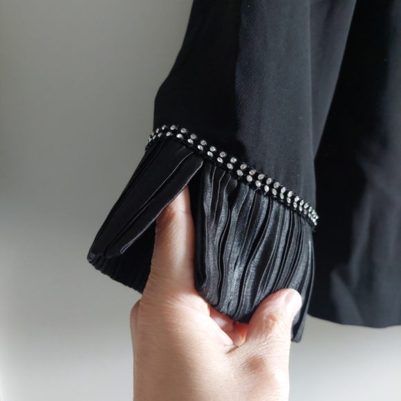 Moshita Couture Black Rhinestone Blazer Jeweled Closure 24W Wedding Formal - Picture 7 of 10